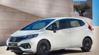 Honda Jazz po faceliftu získá i silnější motor. S ním červenou linku ve stylu GTI