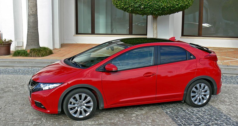 Honda Civic 9G – První jízdní dojmy (12/2011)