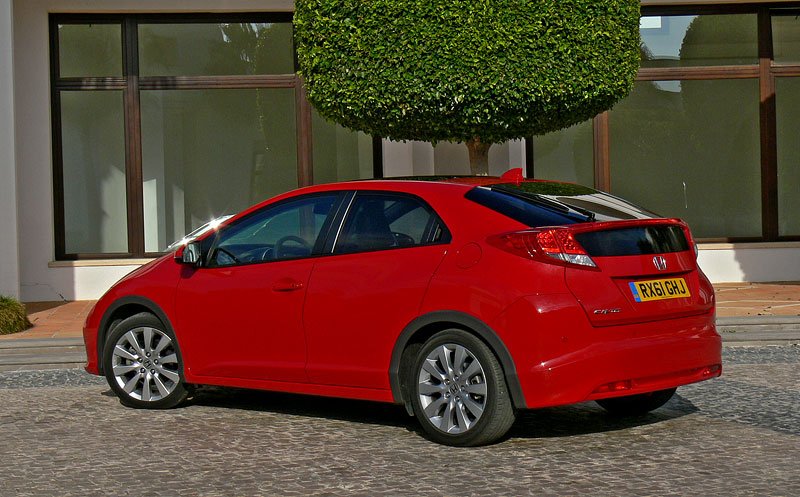 Honda Civic 9G – První jízdní dojmy (12/2011)