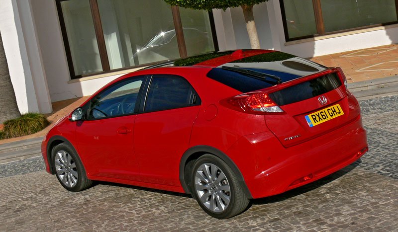 Honda Civic 9G – První jízdní dojmy (12/2011)