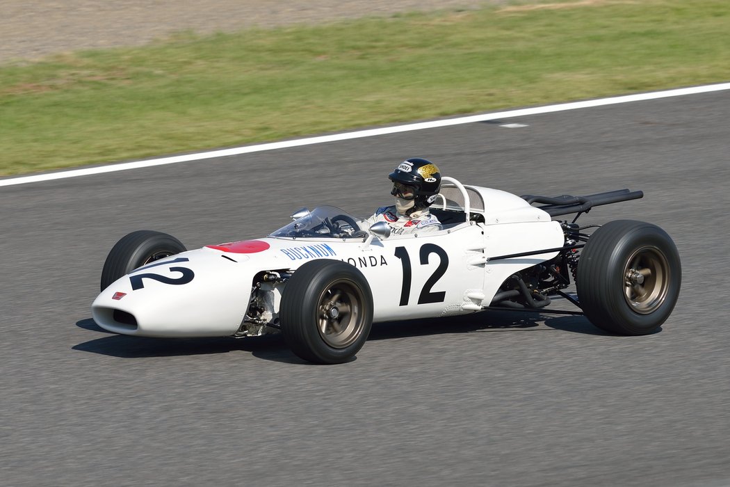 Honda RA272