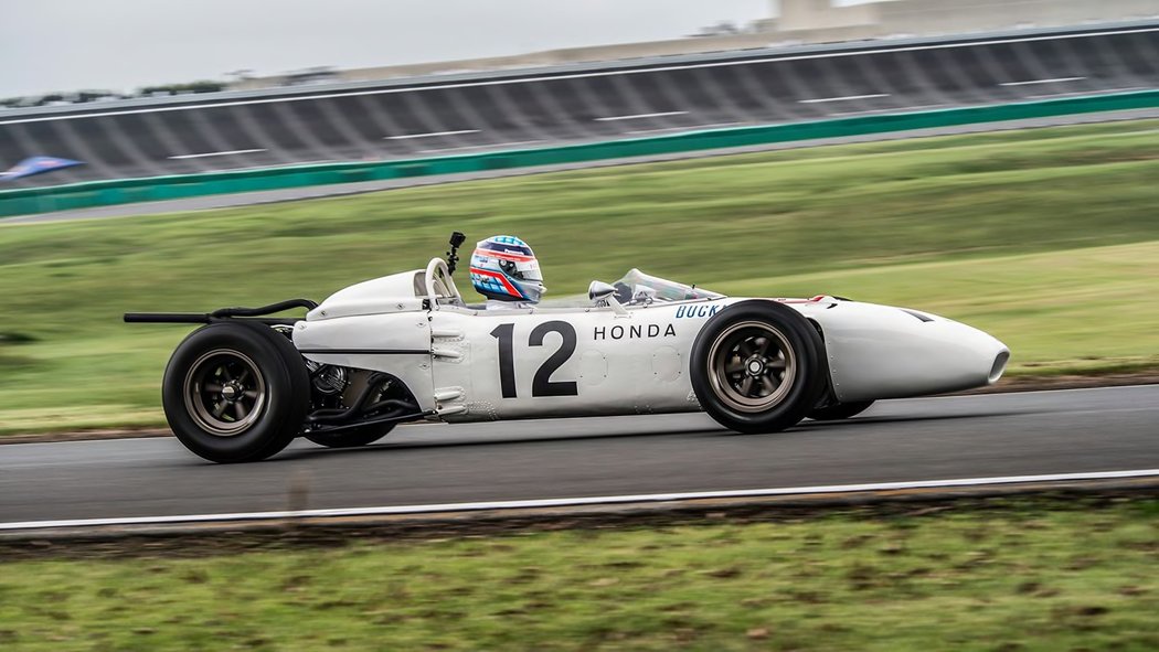 Honda RA272