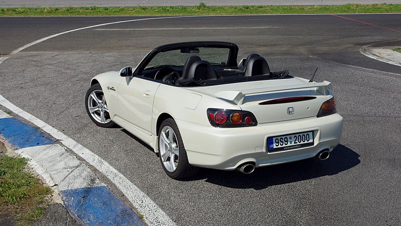 Honda S2000