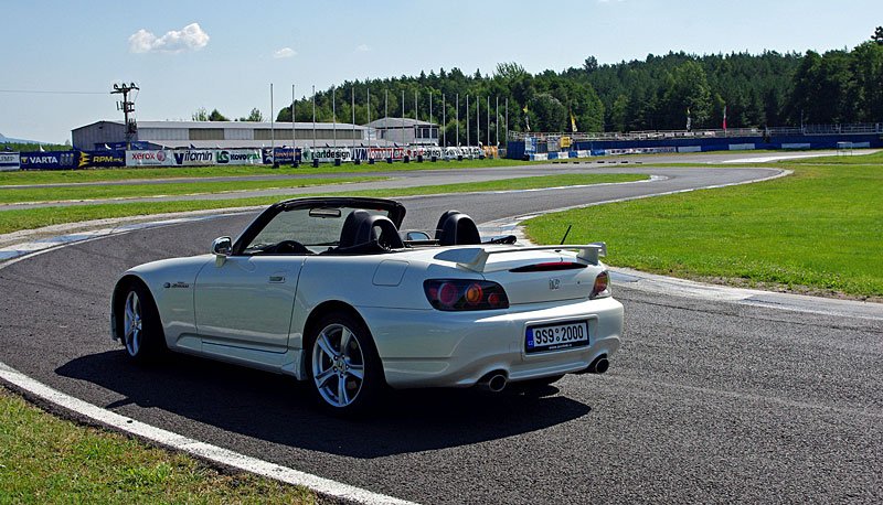 Honda S2000