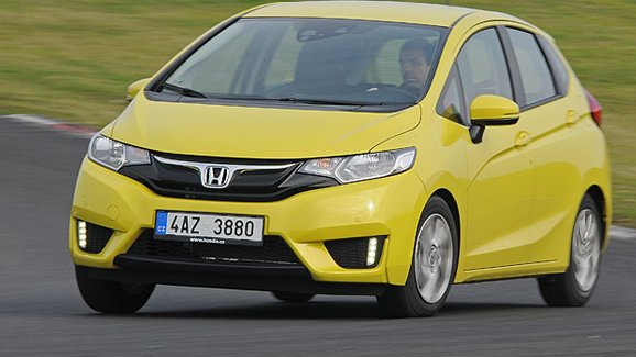 TEST Honda Jazz 1.3 i-VTEC – Velký prostorem, velký cenou