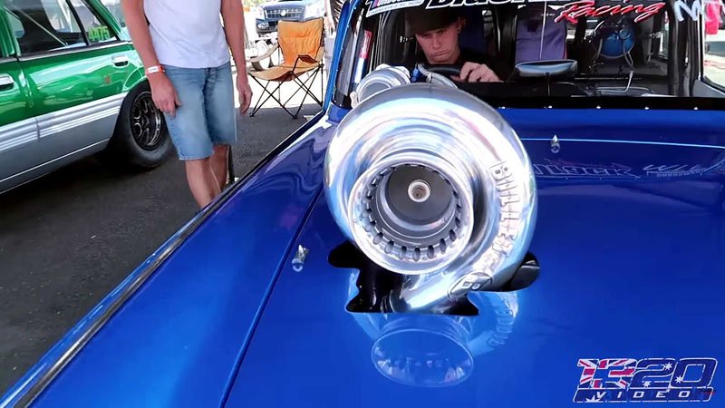 Honda S600 má obří turbo a výkon 1200 koní