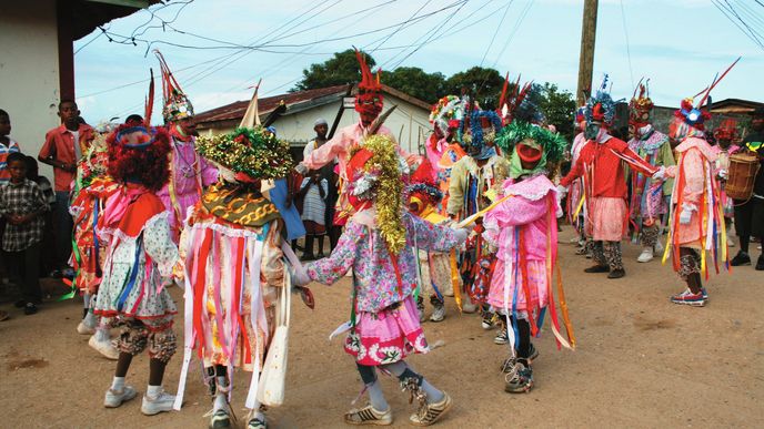 Na karibské tancovačce aneb Do Hondurasu za bojovnými i veselými Garifuny