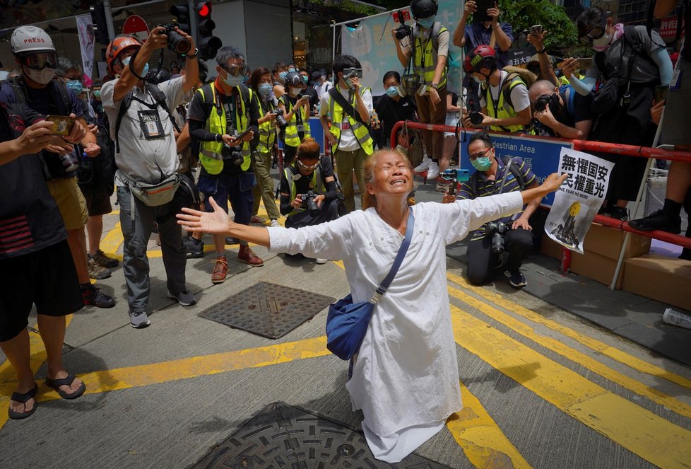 23. výročí předání Hongkongu Číně a vlna protestů (1. 7. 2020)