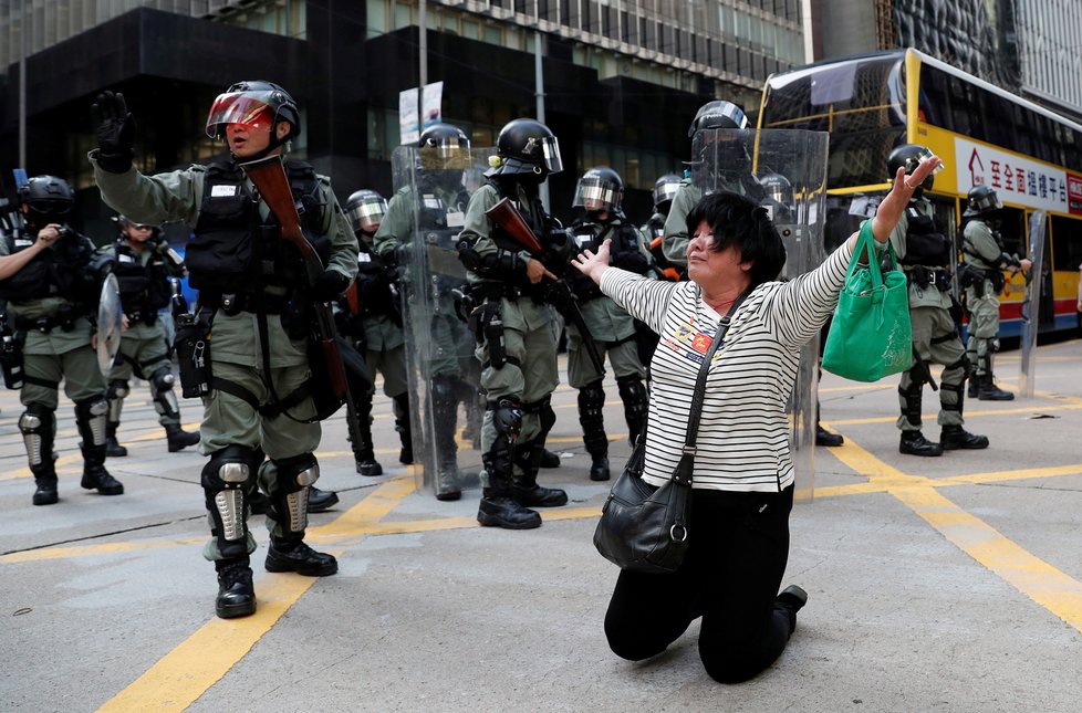 Další vlna demonstrací v Hongkongu (12. 11. 2019)