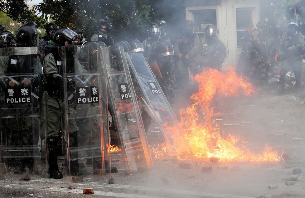 Další vlna demonstrací v Hongkongu (12.11.2019)