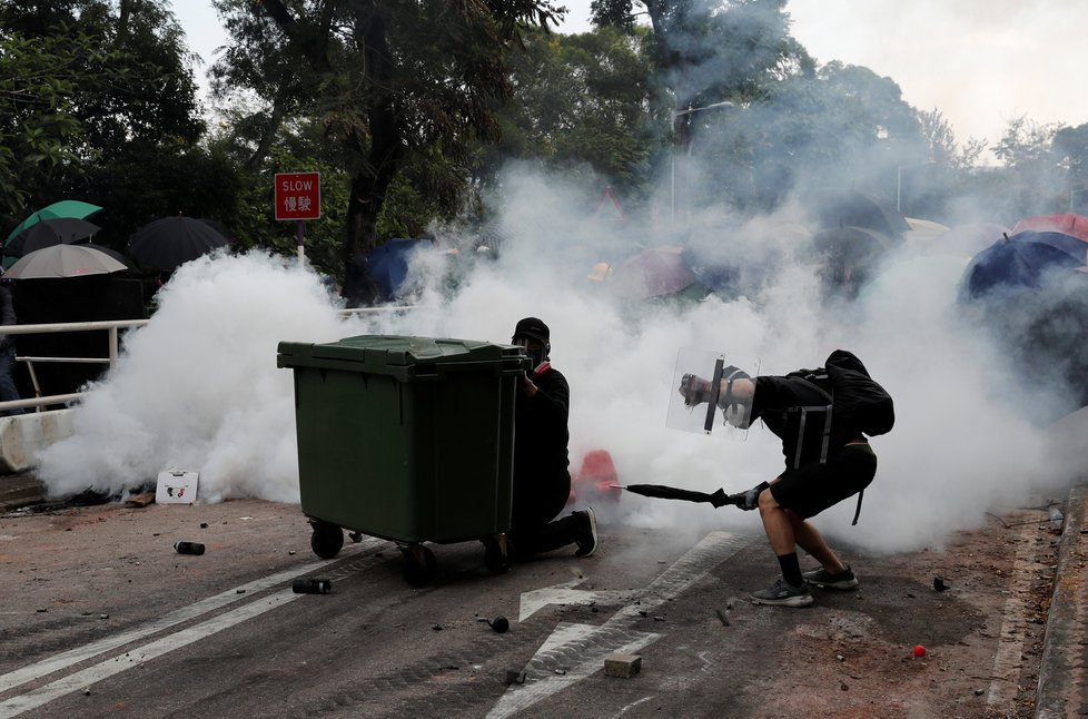 Další vlna demonstrací v Hongkongu (12.11.2019)