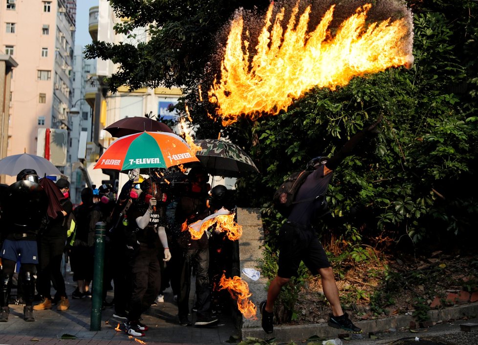 Protesty v Hongkongu (20. 10. 2019)