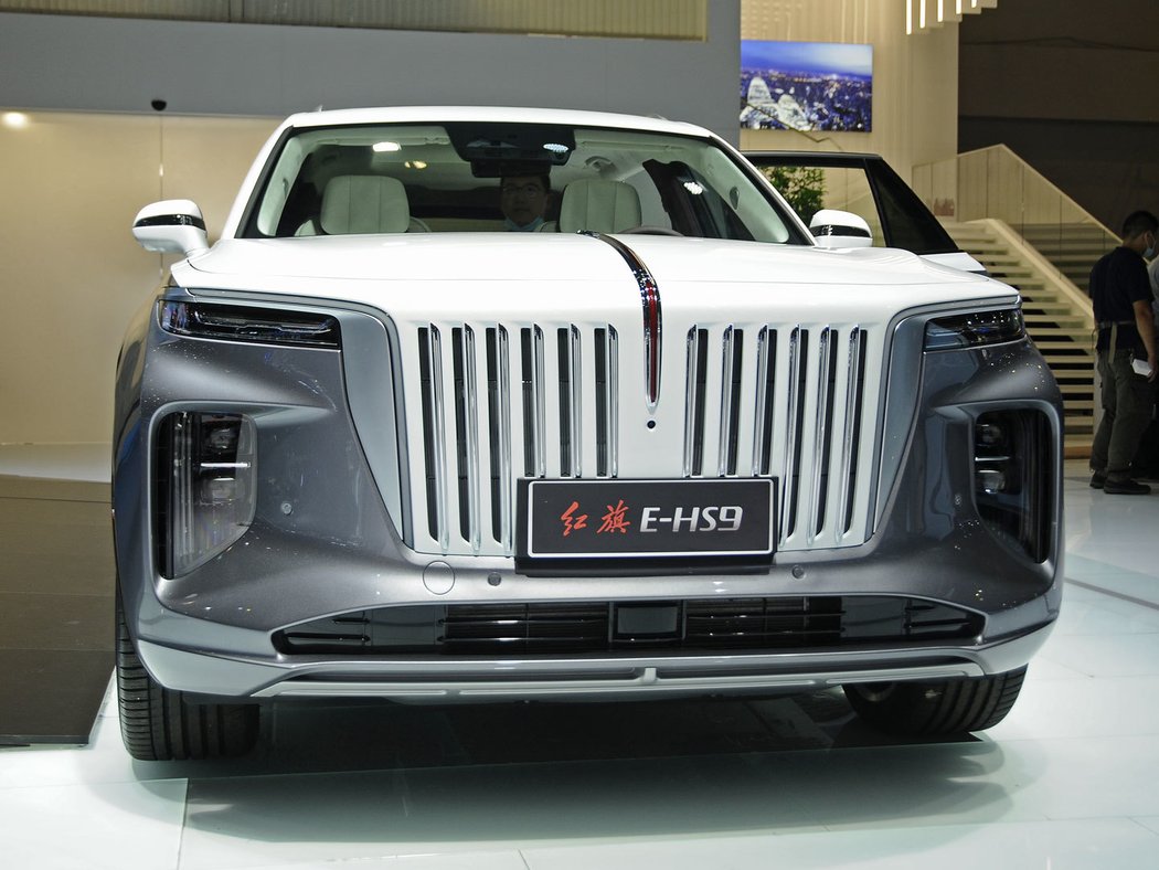 Hongqi E-HS9