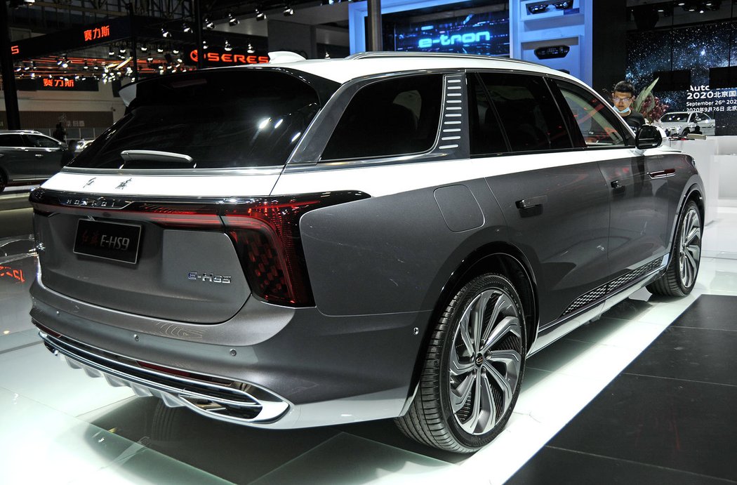 Hongqi E-HS9