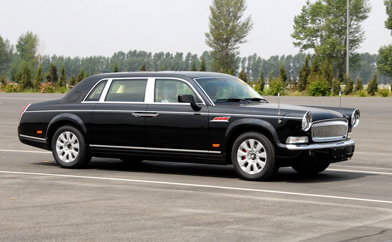 Hongqi HQE (2009)