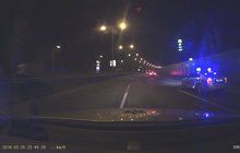 Tři lidé ujížděli policistům: Jeli 180 km/h, v autě měli pervitin!