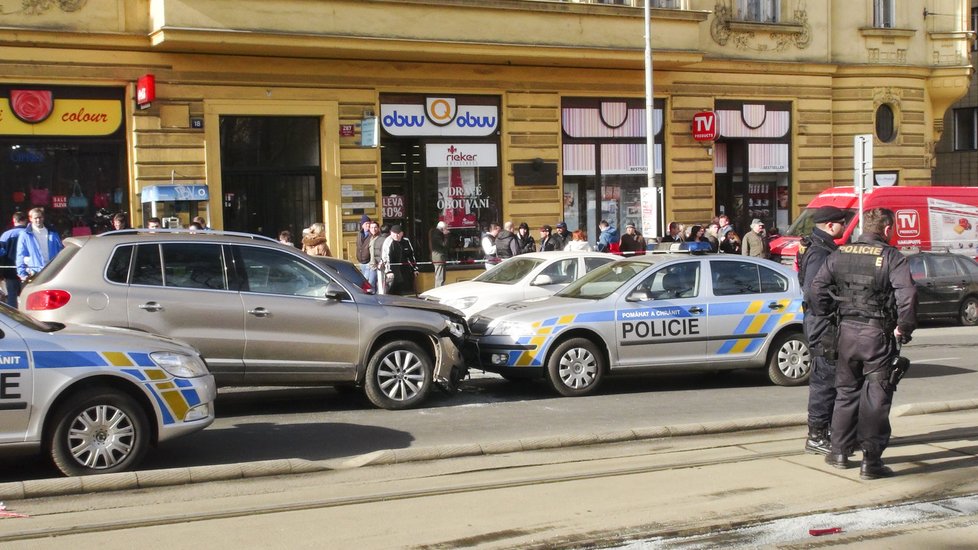 Takhle dopadla policejní honička, která začala na spojce