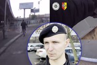 VIDEO: Z kontroly se vyklubaly závody. Zdrhajícího „rychlonožku“ (34) policista doběhl svezením