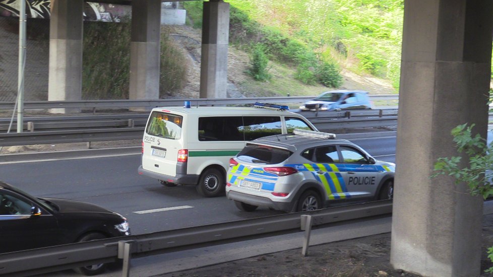Policisté na Jižní spojce zadrželi jedno z pěti aut ukradených v Rakousku.