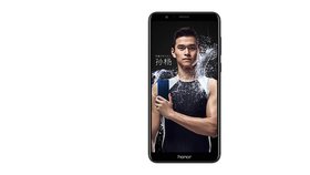 Honor 7X přináší bezrámečkový design do střední třídy. Je skoro stejný jako Huawei Mate 10 Lite 