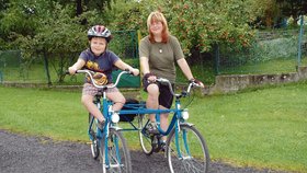 Honzík s maminkou mohli poprvé vyrazit na cyklistický výlet