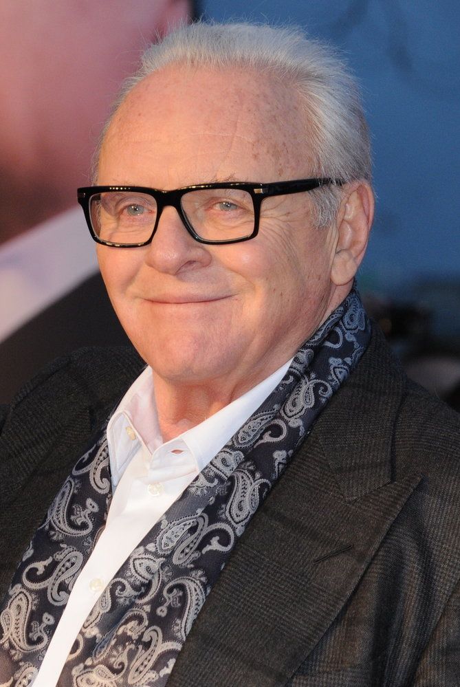 Sir Anthony Hopkins na premiéře filmu  Hitchcock 