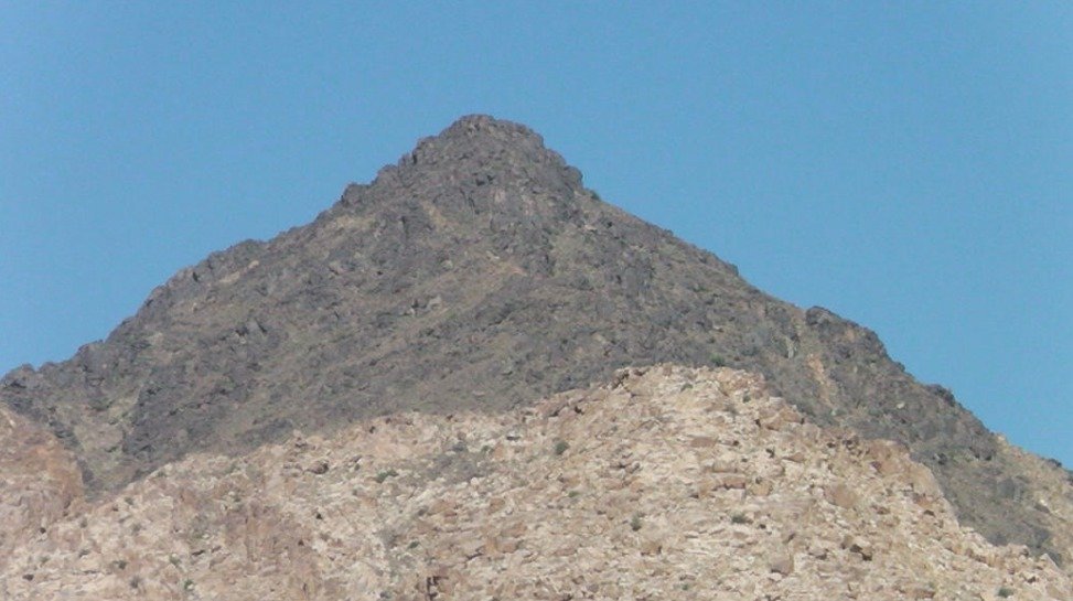Biblická hora Sinaj se podle mnohých učenců nachází v Saúdské Arábii. Jenže jí hrozí zbourání kvůli výstavbě nového monstra města Neom