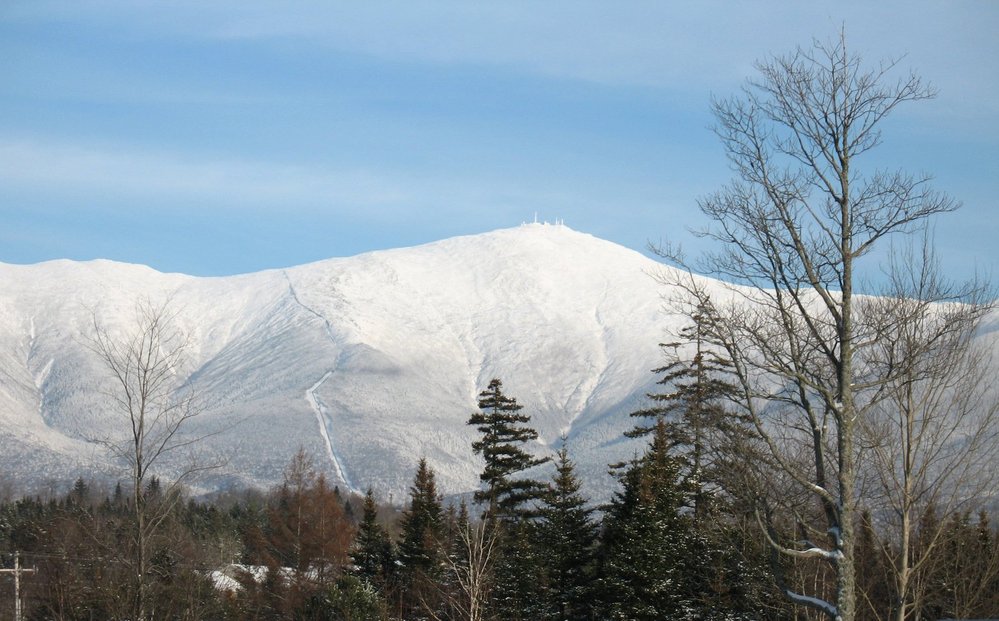 Pohled na západní svahy hory Mt. Washington.