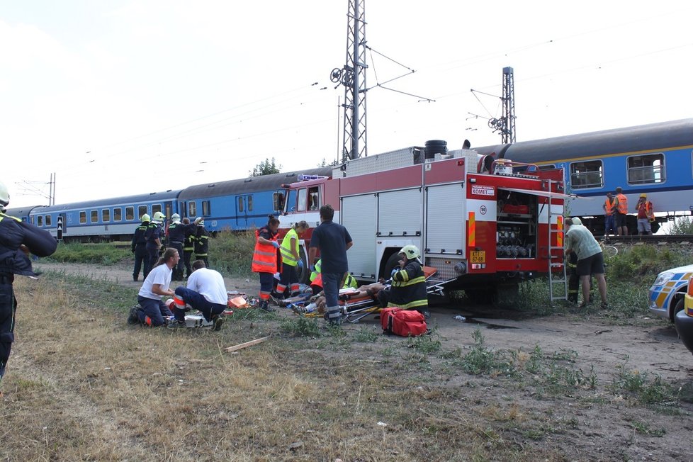 Záchranáři ošetřili desítky lidí