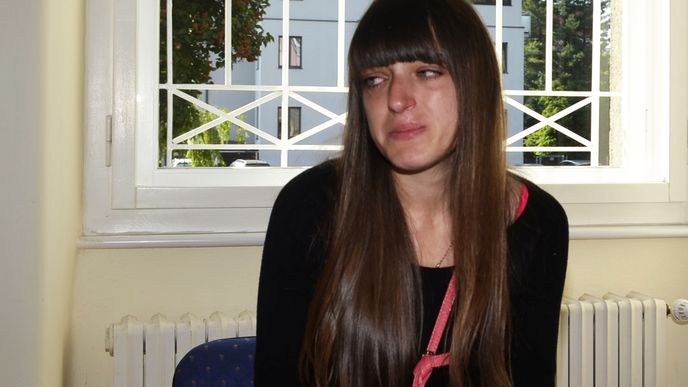 Mariia Vasylenko dostala za smrt dvou lidí podmínku. Vasylenko dostala podmínečný trest. U soudu všeho litovala a plakala.