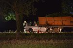 U obce Hořesedly na Rakovnicku zemřel řidič osobního auta po nárazu do traktoru.