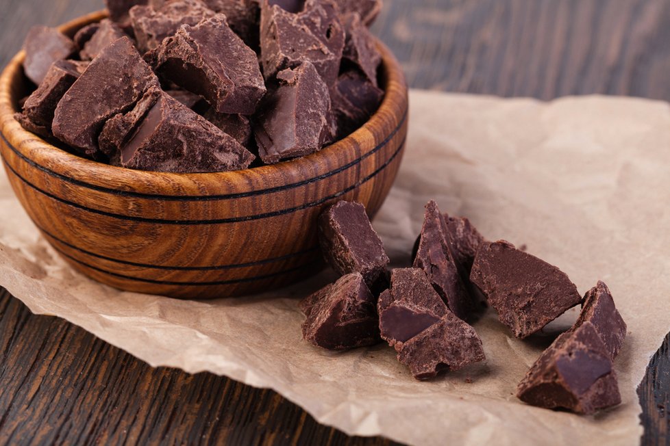 Hořká čokoláda, která obsahuje minimálně 70 procent kakaa, snižuje chuť k jídlu.