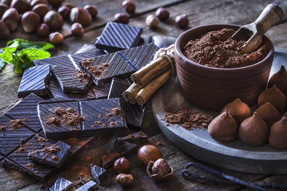 Kvalitní čokoládu pozná člověk podle toho, co vše jedno balení tabulky čokolády obsahuje. Cokoli kromě kakaových bobů je tam podle Šárky navíc. (Ilustrační foto)