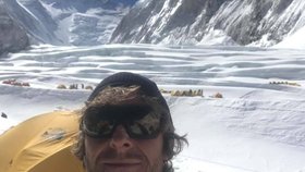 Horolezec Noel Hanna zemřel při sestupu z vrcholu Annapurny.