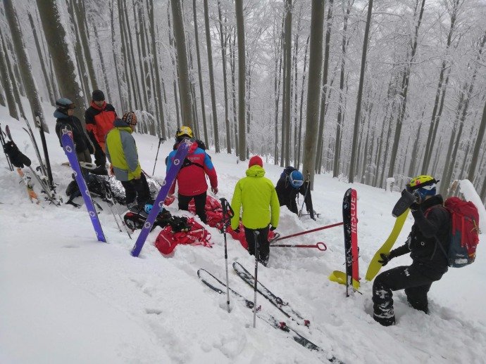 Horská služba Beskydy zasahovala v sobotu 12. ledna dopoledne u těžce zraněného skialpinisty