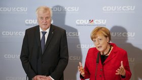 Bavorský premiér Horst Seehofer s kancléřkou Angelou Merkelovou