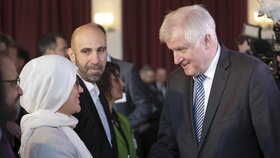 Německý ministr vnitra Horst Seehofer se setkal se zástupci německých muslimů