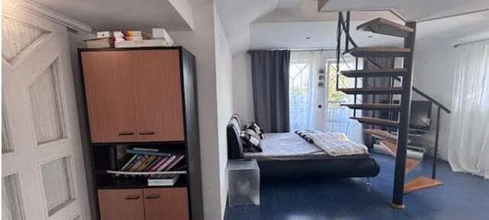 Rodinné sídlo Sieglových v Lipencích putuje do dražby.