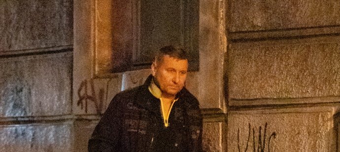 Horst při čekání na taxi trefil značku.