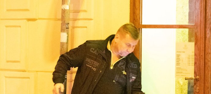 Horst při čekání na taxi trefil značku.