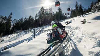 Zimní dovolená nemusí být nuda. Tady se zabaví celá rodina! Zimní dovolená nemusí být nuda. Tady se zabaví celá rodina!