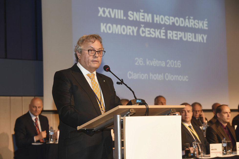 Sněm Hospodářské komory ČR v Olomouci: Prezident komory Vladimír Dlouhý