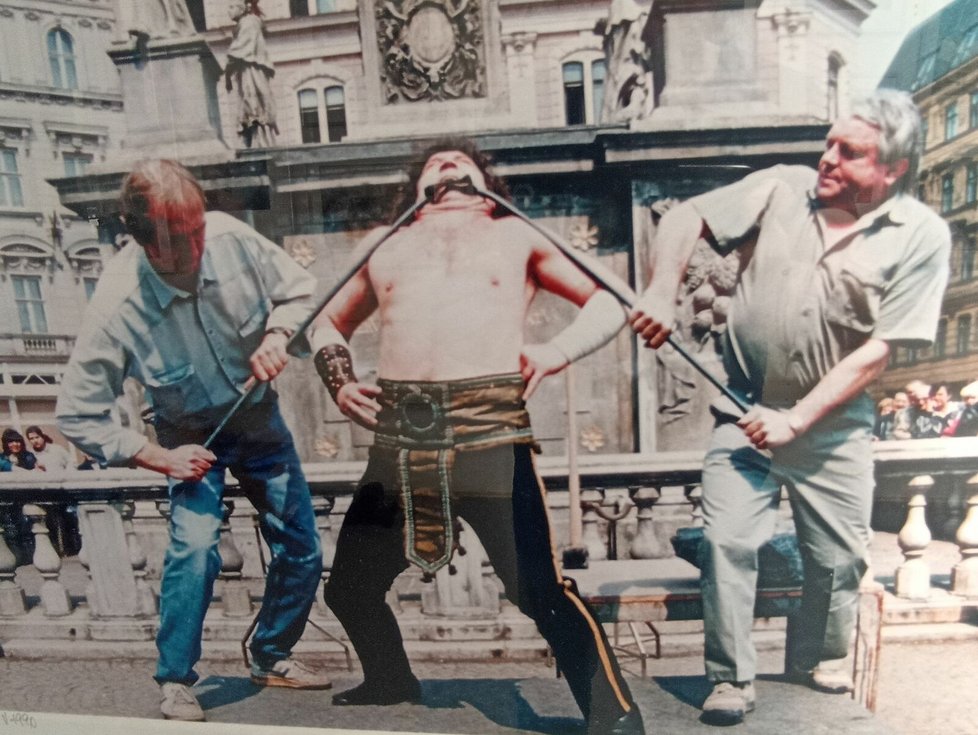 Poslední vystoupení Františka Kocourka v létě 1991 na brněnském náměstí Svobody.