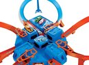 Hot Wheels Criss Cross Crash Motorized Track Set