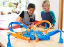 Hot Wheels Criss Cross Crash Motorized Track Set