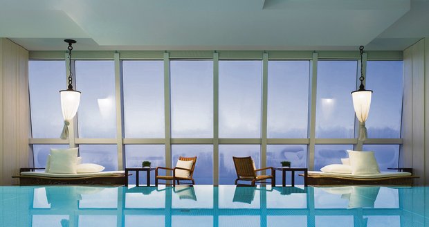 Na 85. patře hotelu Park Hyatt hosté narazí na relaxační místnost s bazénem