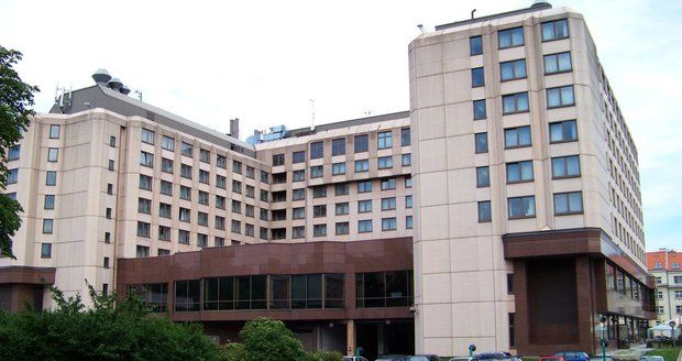 Pražský hotel Diplomat a další budovy koupili Thajci. Utratili pět miliard