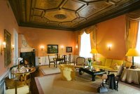 Místo, kde se luxus setkává s uměním: V hotelu Le Palais mohou hosté obdivovat nejen Maroldovy fresky