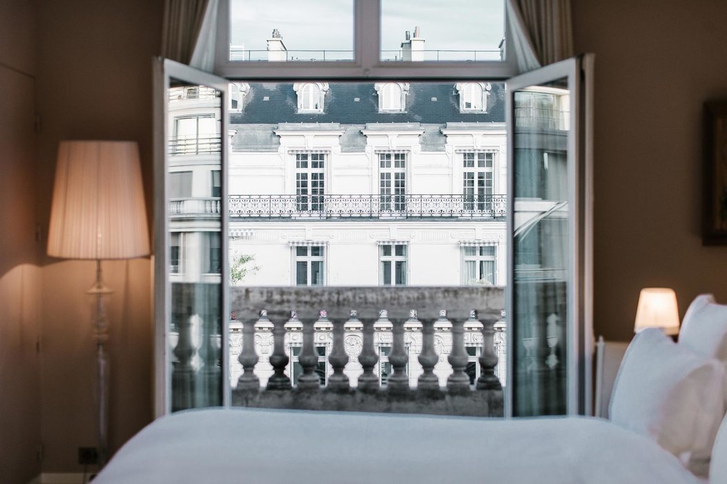 Přepychový hotel Le Royal Monceau v centru Paříže nabízí Messimu dokonalé zázemí