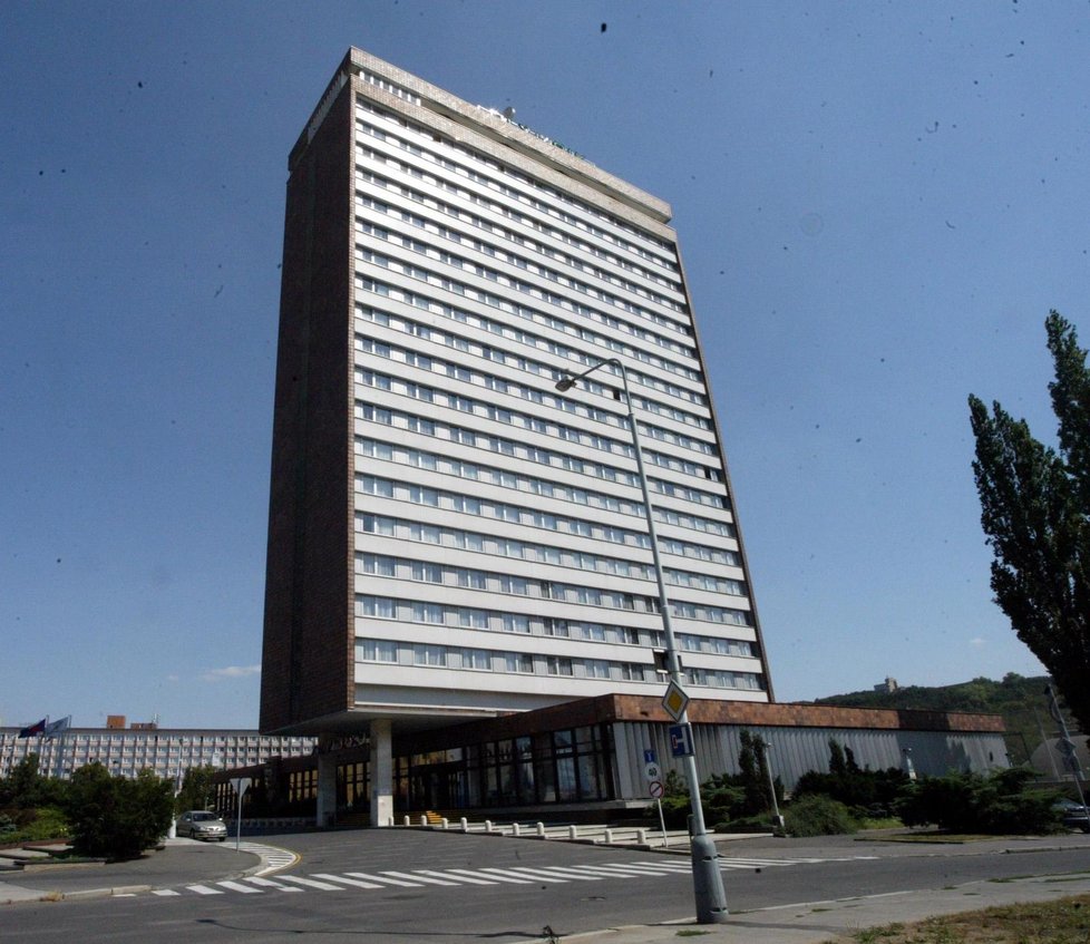 V hotelu Olympik došlo 26. května 1995 k jednomu z nejtragičtějších požárů v novodobé historii Prahy.